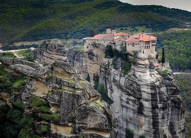Meteora (c) pixabay, Tasos Lekkas