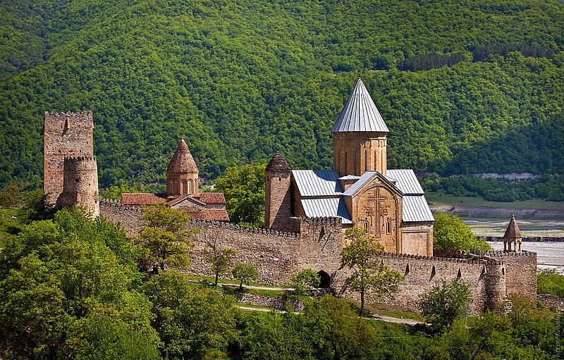 Georgien, Festung Ananuri (c) VizArmTravel